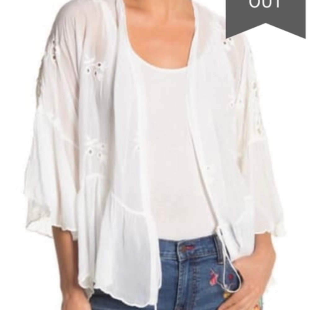 ISO looking for Johnny was eyelet kimono in size medium.